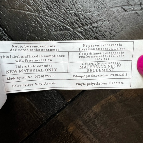 Aldo crossbody/shoulder fringe bag! Taupe Crossbody with Fringe and Keychain. - Picture 4 of 10